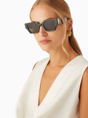 LE SPECS Polyblock Sunglasses in Khaki/Green